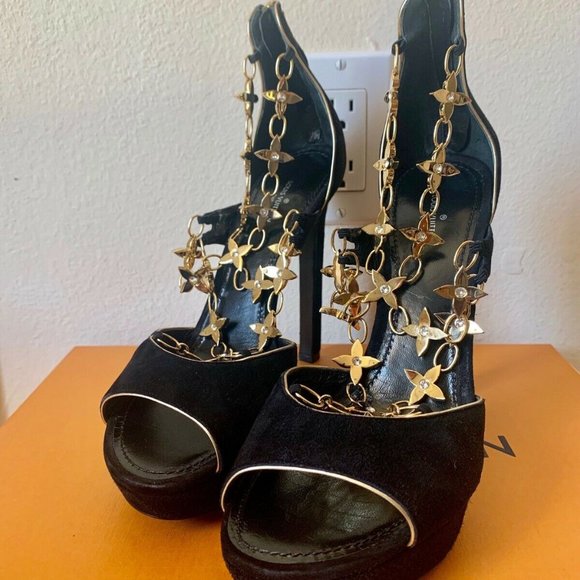 AUTHENTIC LOUIS VUITTON STARDUST LEATHER SANDALS - Picture 2 of 10